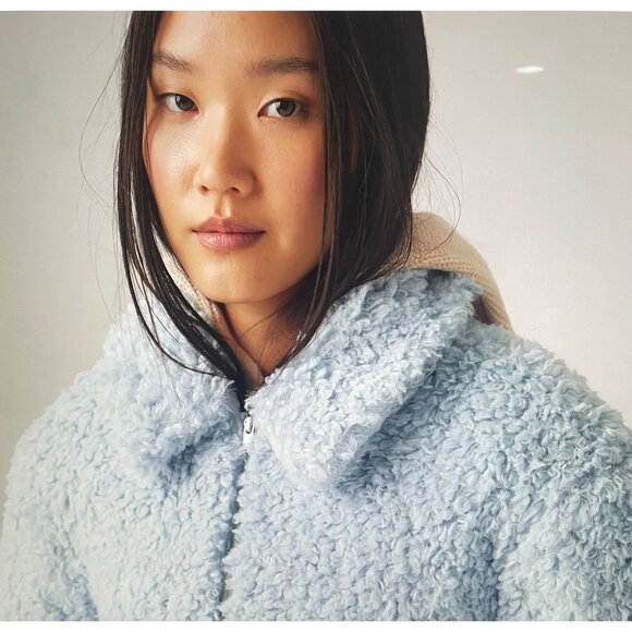 Levis Light Blue Faux Fur Sherpa Jacket Womens S Polyester Quilted Lining Warm - Picture 4 of 16